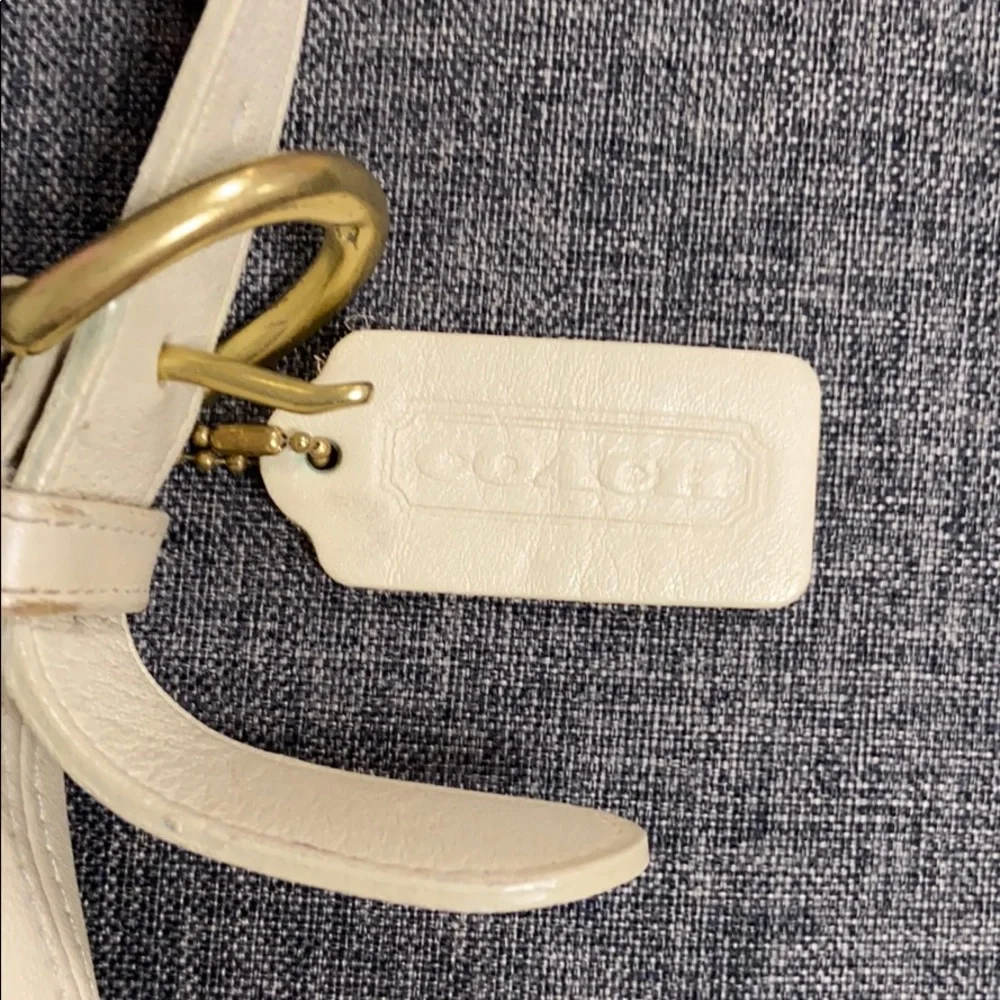 Vintage Coach leather cross body bag, cream - Picture 2 of 15